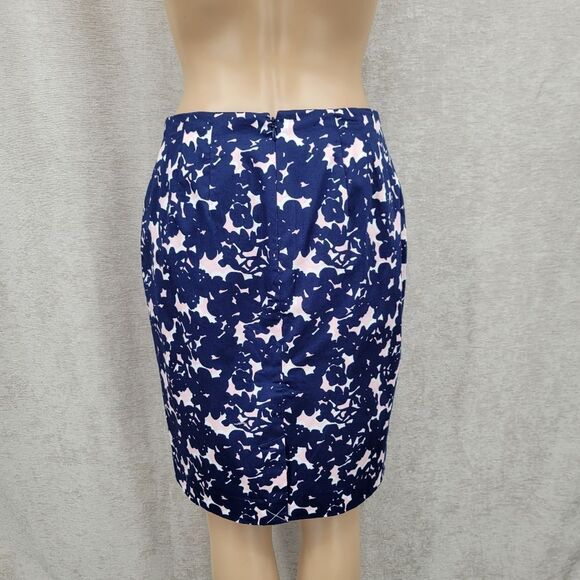 Talbots Floral Navy and Pink Women's Skirt NEW - Picture 4 of 9